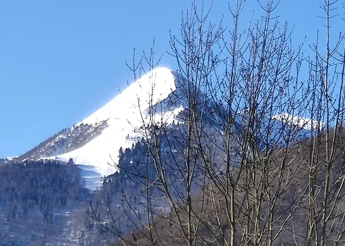 Maison Au Pied De La Montagne *