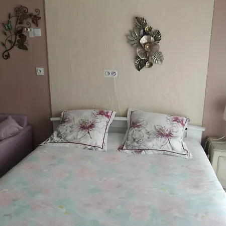 Holiday home Maison Au Pied De La Montagne *